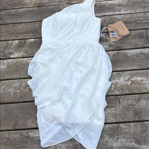 NWT Light in the Box Ivory One-Shoulder Dress size 4